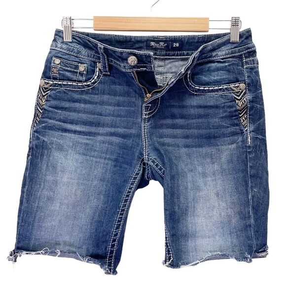 Miss Me Mid-Rise Mid Length Shorts Medium Wash Bling Cut-off Jean Shorts Size 28 - Picture 3 of 13